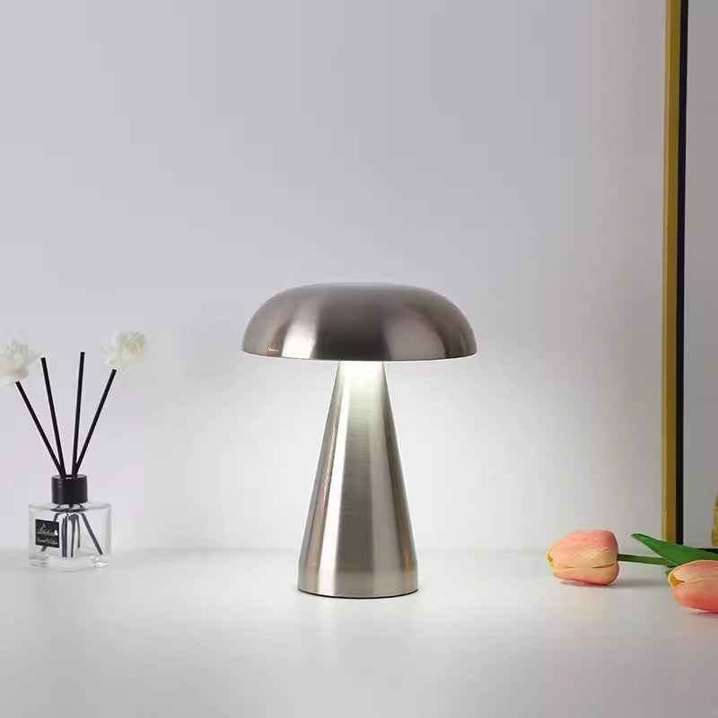Creative Retro European Bar Table Lamp Rechargeable Dining Table Small Night Lamp
